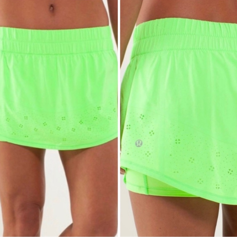 Lululemon Breeze By Skirt Laser Cut Zippy Green